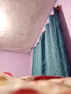 Flaquito pitudo online show from October 2025 01:27:02 AM