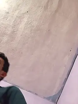 Flaquito pitudo online show from November 2025 01:22:01 AM