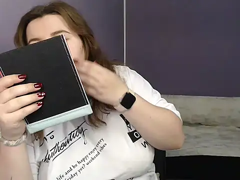 so shy online show from September 2025 06:18:02 AM