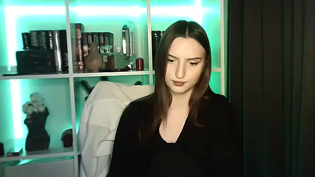 X Alisa online show from February 2026 08:16:01 PM