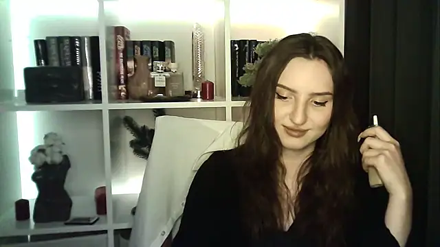 X Alisa online show from February 2026 07:25:02 PM