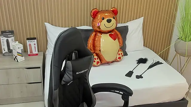 candy summer28 online show from March 2025 12:34:01 PM