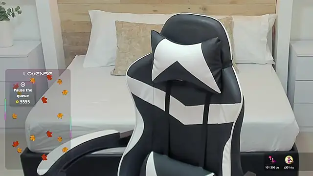 candy summer28 online show from October 2025 07:14:02 PM