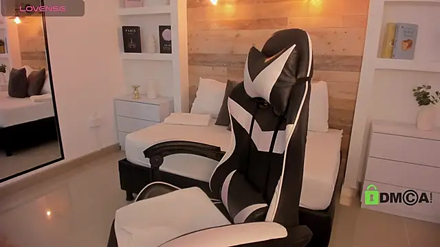 candy summer28 online show from April 2026 07:08:01 PM