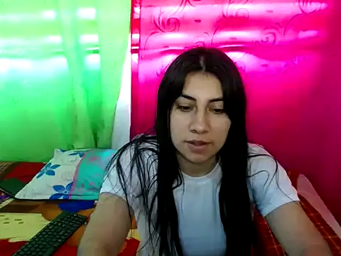  katerin love1 online show from December 2025 06:48:01 PM