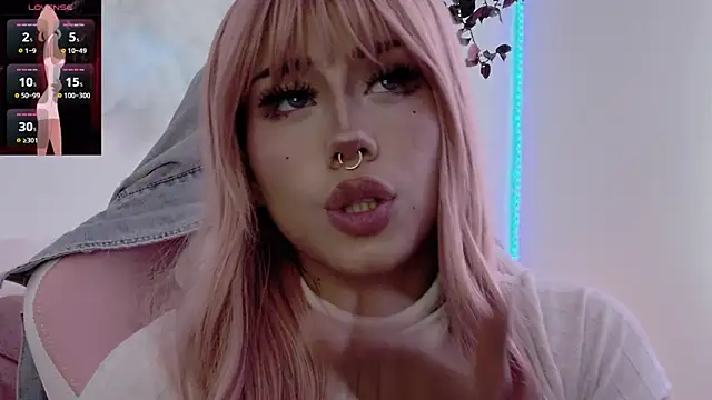 Snapshot of Ag4ta_ chatting on February 2025 08:35:02 PM Ag4ta online show from February 2025 08:35:02 PM