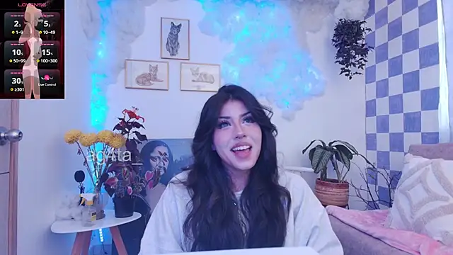 Snapshot of Ag4ta_ chatting on March 2025 11:06:01 PM Ag4ta online show from March 2025 11:06:01 PM