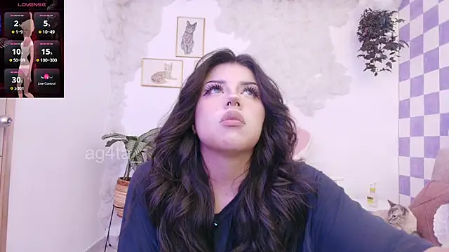 Snapshot of Ag4ta_ chatting on March 2025 10:48:01 PM Ag4ta online show from March 2025 10:48:01 PM