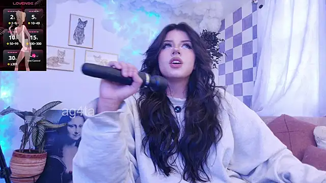 Snapshot of Ag4ta_ chatting on March 2025 10:50:01 PM Ag4ta online show from March 2025 10:50:01 PM