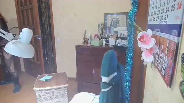 LadaXMay online show from October 2025 01:43:02 PM