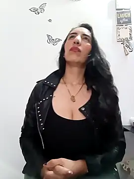 christine-x online show from February 2026 10:32:02 PM