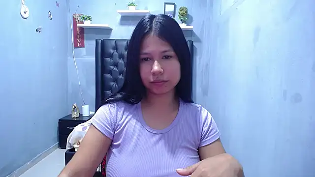 Letty Plugxo online show from May 2026 03:19:01 PM