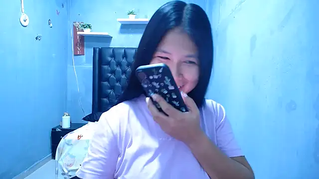 Snapshot of Letty_Plugxo chatting on June 2026 03:33:01 PM Letty Plugxo online show from June 2026 03:33:01 PM