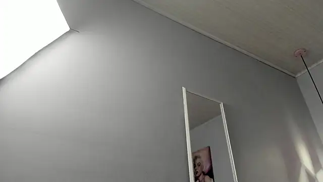Snapshot of ScarletGV chatting on July 2026 05:13:01 AM ScarletGV online show from July 2026 05:13:01 AM