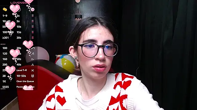 LenaRoses online show from December 2024 07:03:02 PM