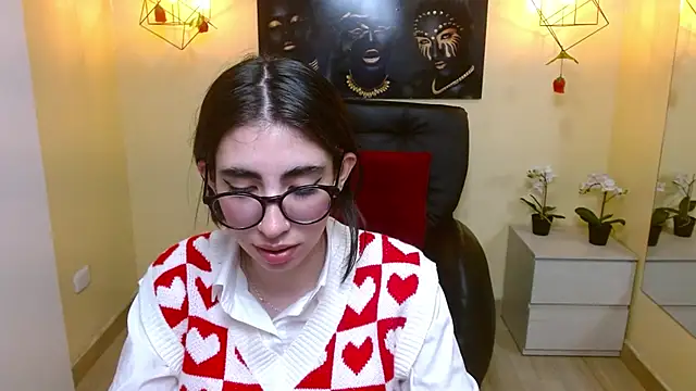 LenaRoses online show from February 2025 07:03:01 PM