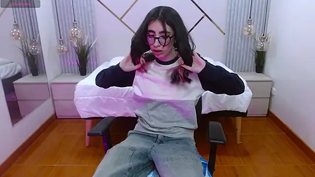 LenaRoses online show from October 2025 08:06:02 PM