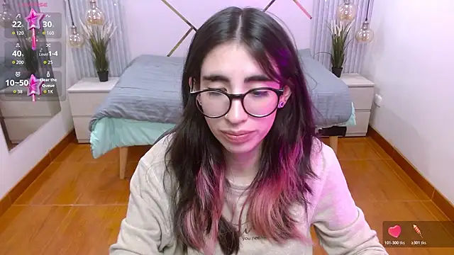 LenaRoses online show from December 2025 05:32:01 PM