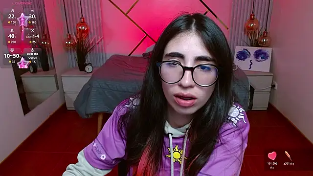 LenaRoses online show from April 2026 08:44:01 PM