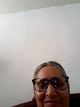 Snapshot of _candi chatting on February 2026 12:59:02 PM candi online show from February 2026 12:59:02 PM