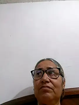 Snapshot of _candi chatting on February 2026 02:50:02 AM candi online show from February 2026 02:50:02 AM