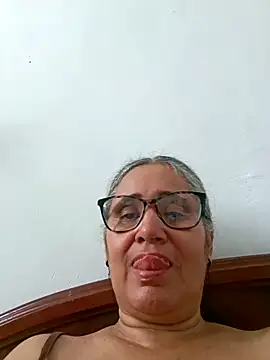 Snapshot of _candi chatting on February 2026 09:15:02 PM candi online show from February 2026 09:15:02 PM