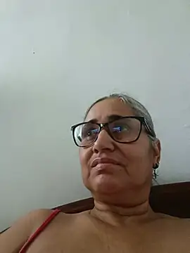 Snapshot of _candi chatting on July 2026 12:45:02 PM candi online show from July 2026 12:45:02 PM