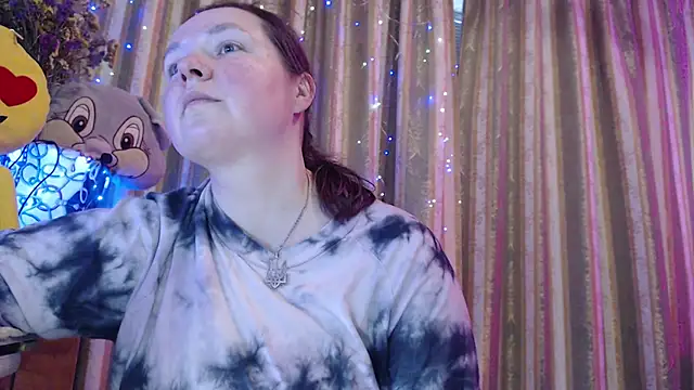 amorelara online show from April 2026 11:59:01 AM