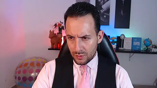 Jerry hot1 online show from December 2024 12:01:02 PM