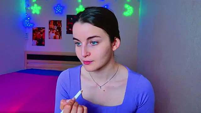 Miss Arwen online show from December 2024 03:35:01 AM