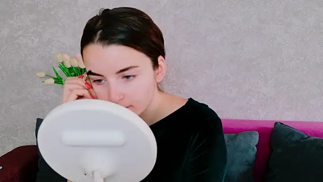 Miss Arwen online show from October 2025 03:48:02 AM