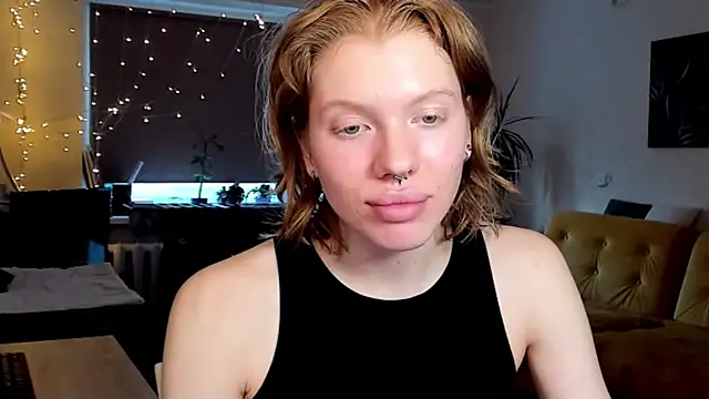 StellaDavis online show from February 2025 01:06:01 PM