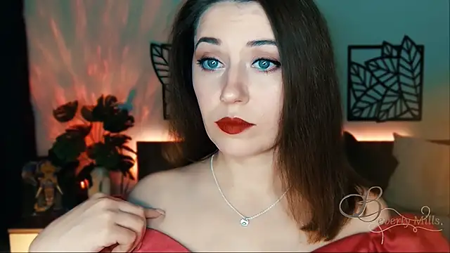 MissBeverlyMills online show from February 2025 06:10:01 PM