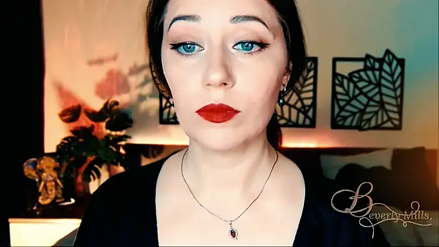 MissBeverlyMills online show from March 2025 10:10:02 AM