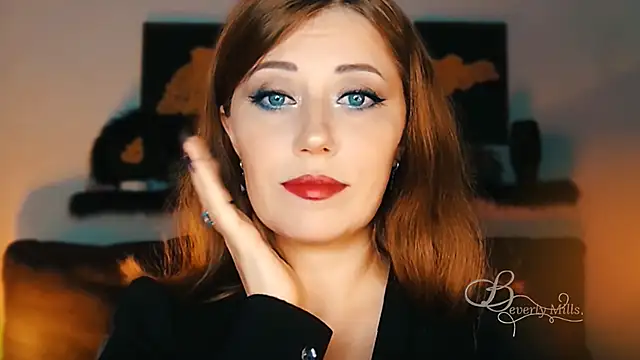 MissBeverlyMills online show from September 2025 07:50:02 PM