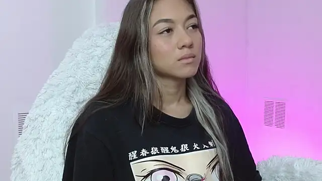 hantonella  online show from December 2025 03:20:01 PM