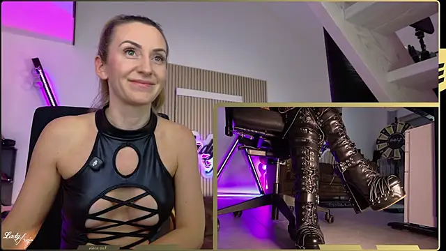 HerrinAnja online show from February 2026 08:02:01 PM