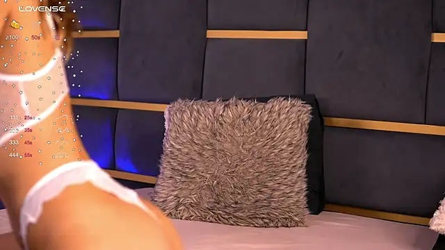 CynthiaWest online show from March 2025 07:10:01 AM