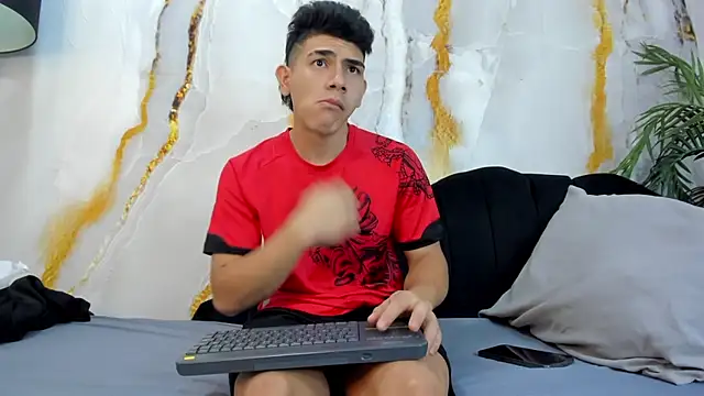 andrew rose  online show from October 2025 02:29:02 PM