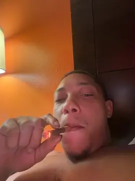 Snapshot of bigdaddy2xo chatting on July 2026 09:01:02 AM bigdaddy2xo online show from July 2026 09:01:02 AM