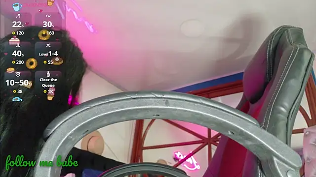 Snapshot of Lina23_ chatting on October 2025 12:46:01 PM Lina23 online show from October 2025 12:46:01 PM