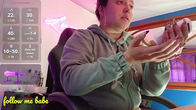 Snapshot of Lina23_ chatting on October 2025 11:54:01 AM Lina23 online show from October 2025 11:54:01 AM