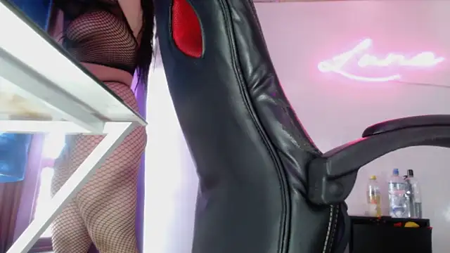 Snapshot of Lina23_ chatting on November 2025 02:42:01 PM Lina23 online show from November 2025 02:42:01 PM