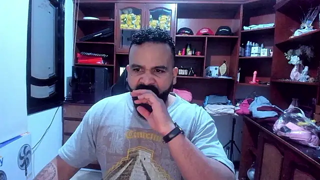 Drako Argentii online show from December 2024 12:35:01 PM