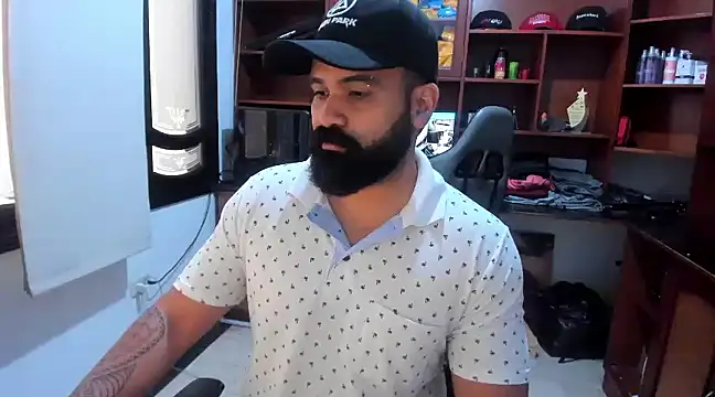 Drako Argentii online show from December 2024 05:44:02 PM