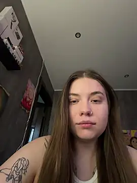 Snapshot of Vikki_toriya chatting on July 2026 05:26:02 PM Vikki toriya online show from July 2026 05:26:02 PM