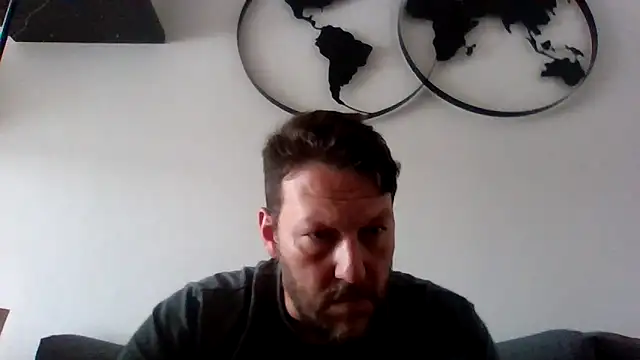 Snapshot of BennyLommy chatting on June 2026 12:06:02 PM BennyLommy online show from June 2026 12:06:02 PM
