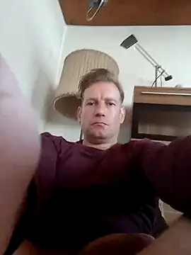 MArciQuarky online show from March 2025 08:18:02 AM