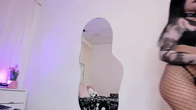 atena hill online show from January 2025 08:10:01 PM