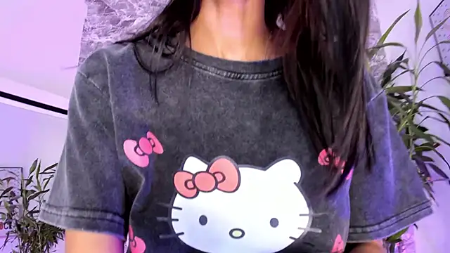 Snapshot of bonnie-love chatting on November 2025 10:14:02 PM bonnie-love online show from November 2025 10:14:02 PM